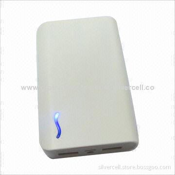 Portable Power Bank for Mobile Phones with CE Mark and 8,400mAh Capacity